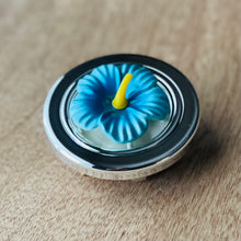 Neo Crystal HKB Blue Hibiscus Horn Button